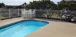 NF1004B: Blueberry Bungalow - Image 4