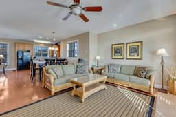 SLW1607: Jack's Beach House - Image 4