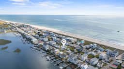 CD1118: The Caddyshack at Carolina Beach - Image 3