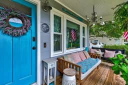 SLW502: The Cottage @ The Porches - Image 3