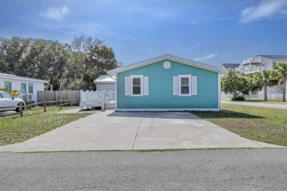 SFW131: Bluefish Cottage - Image 1