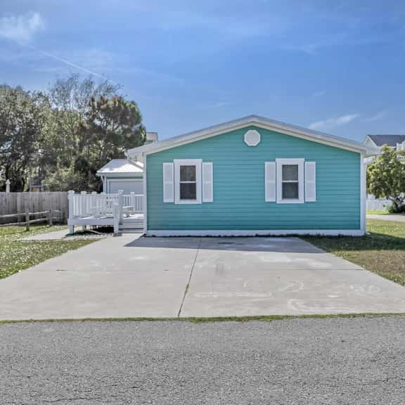 SFW131: Bluefish Cottage - Image 1
