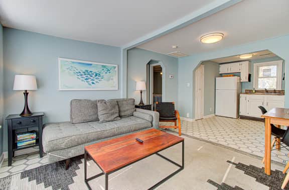 CN7152A: Seaside Cottage A - Image 2