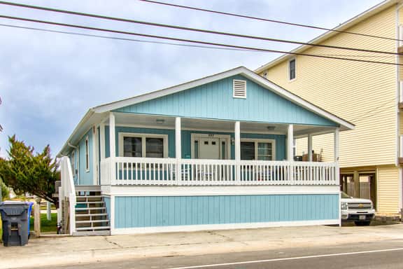 CN907: The Beach House - Image 5
