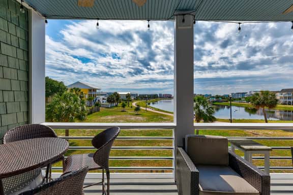 SLW411: Lakefront Paradise - Image 3