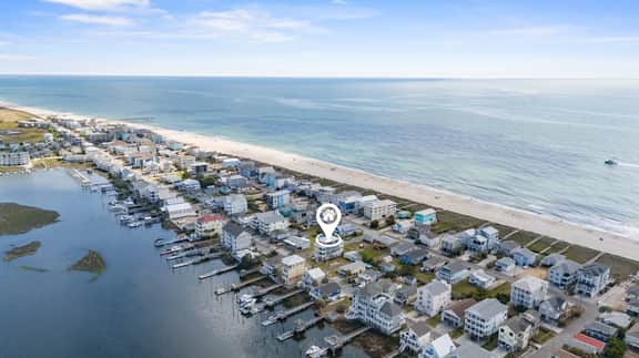 CD1118: The Caddyshack at Carolina Beach - Image 3