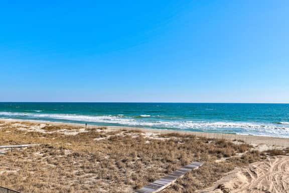 SLW2051: Beach You To It - Image 3